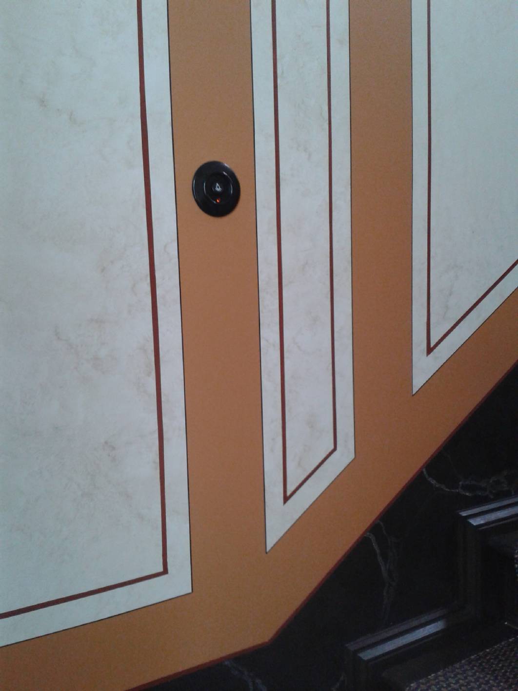 Marmorimitation, Marmorierung, Deckenmalerei, Kalkspachtel, Spachteltechnik, Schablonentechnik, Jugendstil  Treppenhaus, Treppenhaus Berlin, Gründerzeit Treppenhaus Berlin, Malerarbeiten Berlin, Maler Berlin, Restaurierung Berlin, Schablonen, Lasur, Lasuren, Kreuzberg, Prenzlauer Berg, Charlottenburg